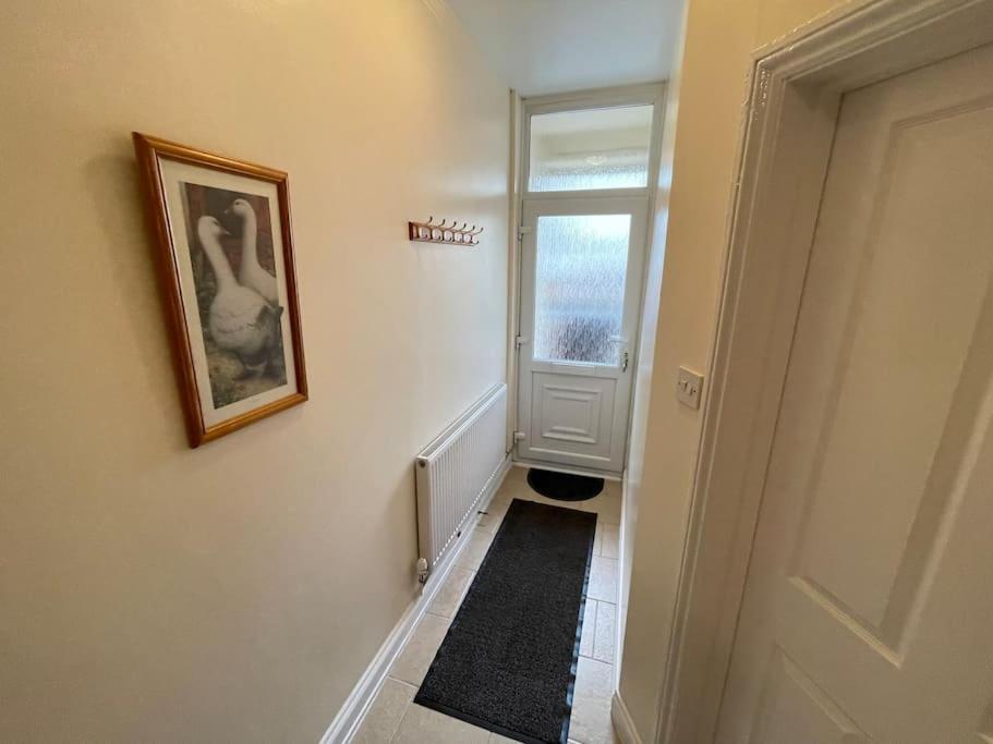 Beanies Lornestreet Four Bed House Apartment Swindon Ngoại thất bức ảnh