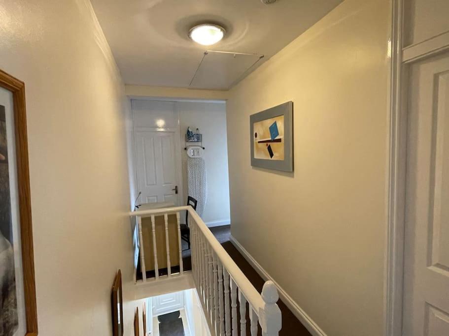 Beanies Lornestreet Four Bed House Apartment Swindon Ngoại thất bức ảnh