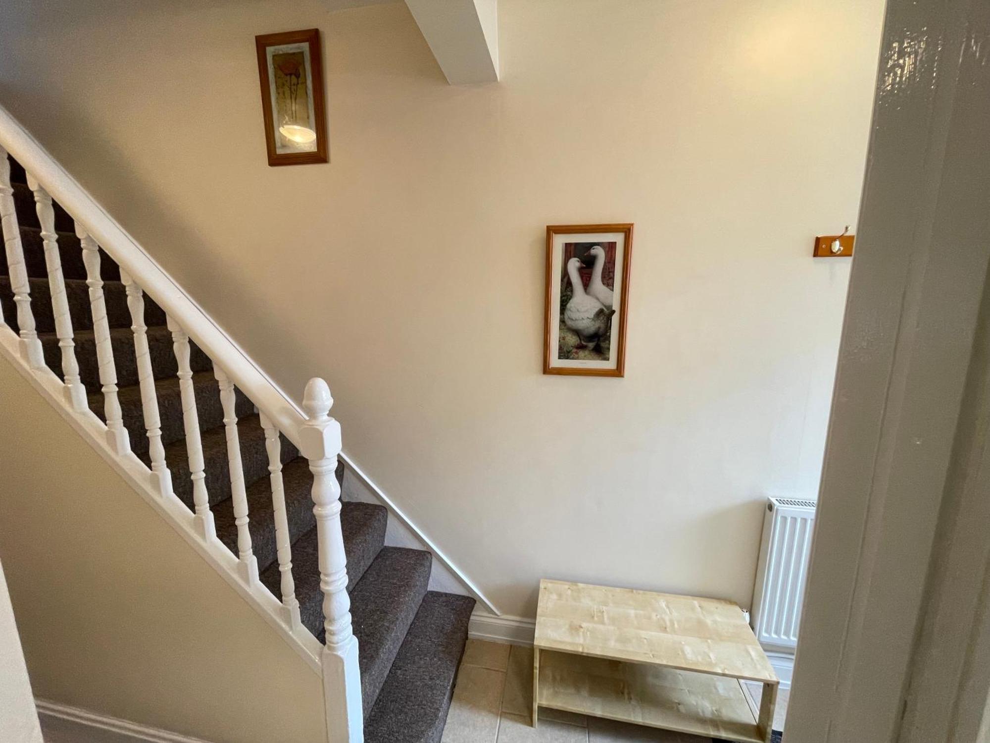 Beanies Lornestreet Four Bed House Apartment Swindon Ngoại thất bức ảnh